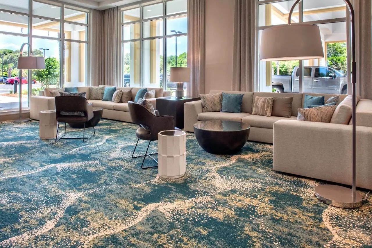 Courtyard By Marriott 3*