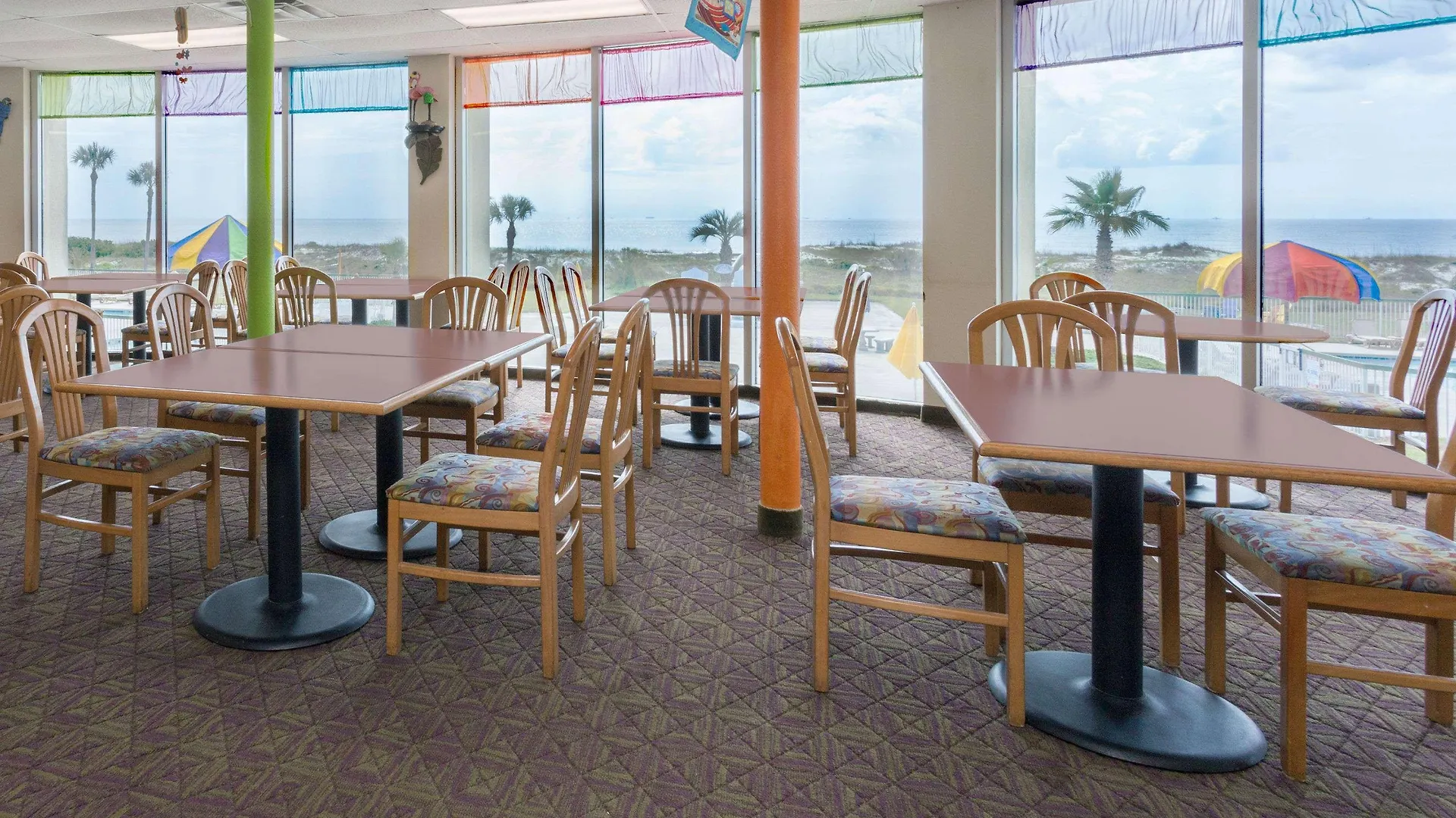 Hotel Days & By Wyndham 3*