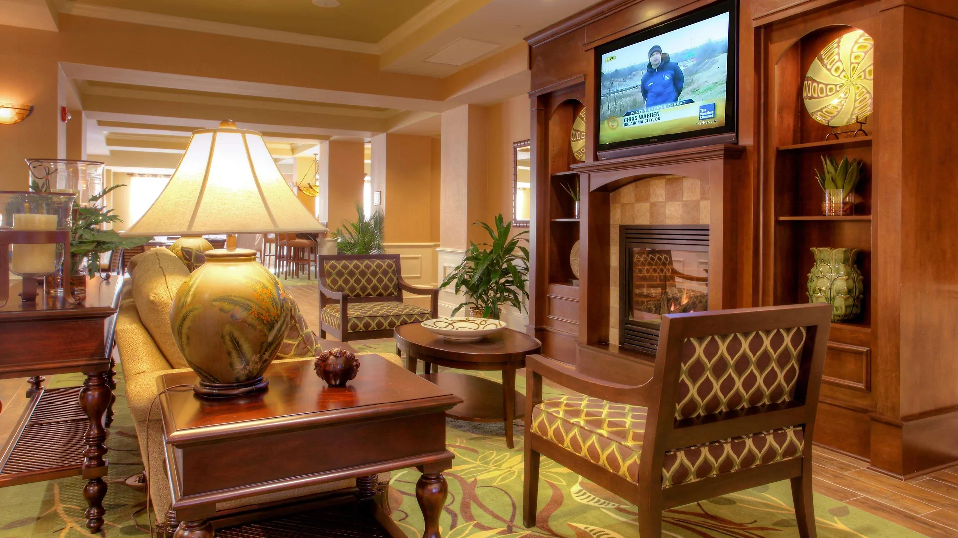 Hampton & Hotel 3*
