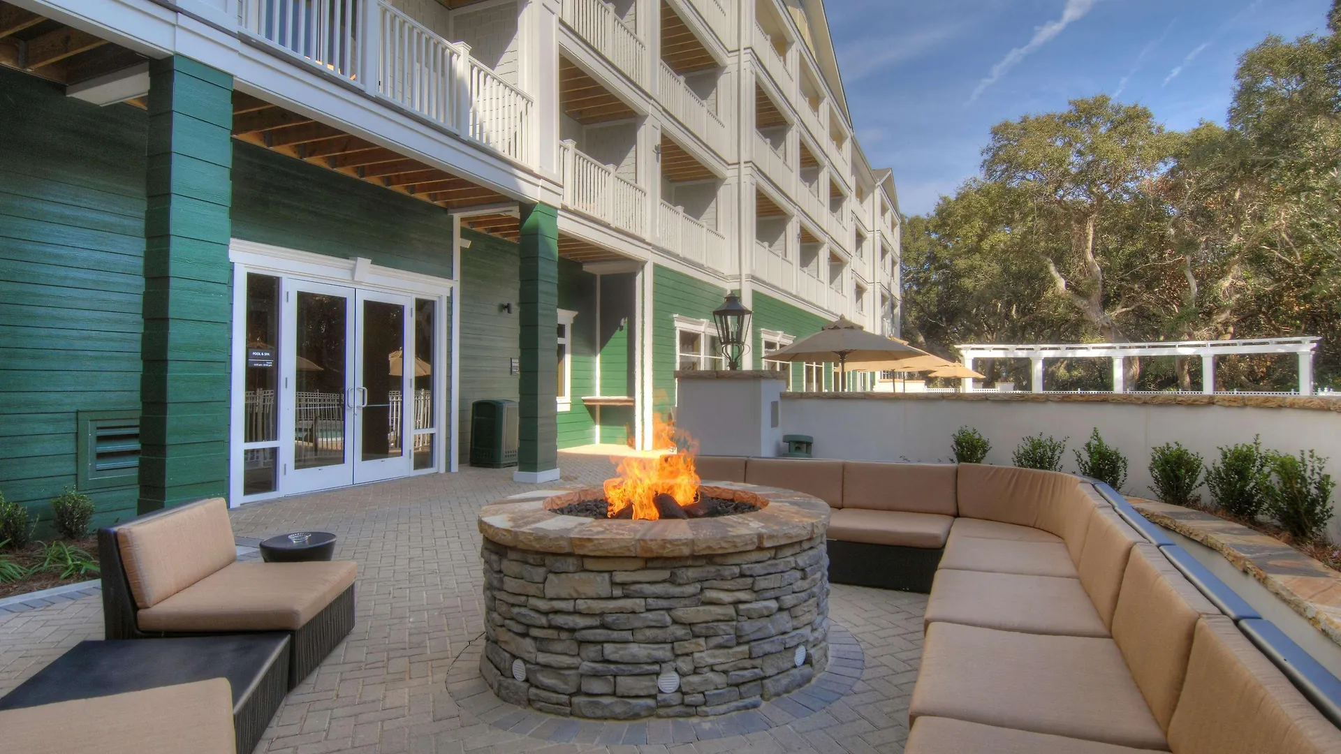 Hotel Hampton &