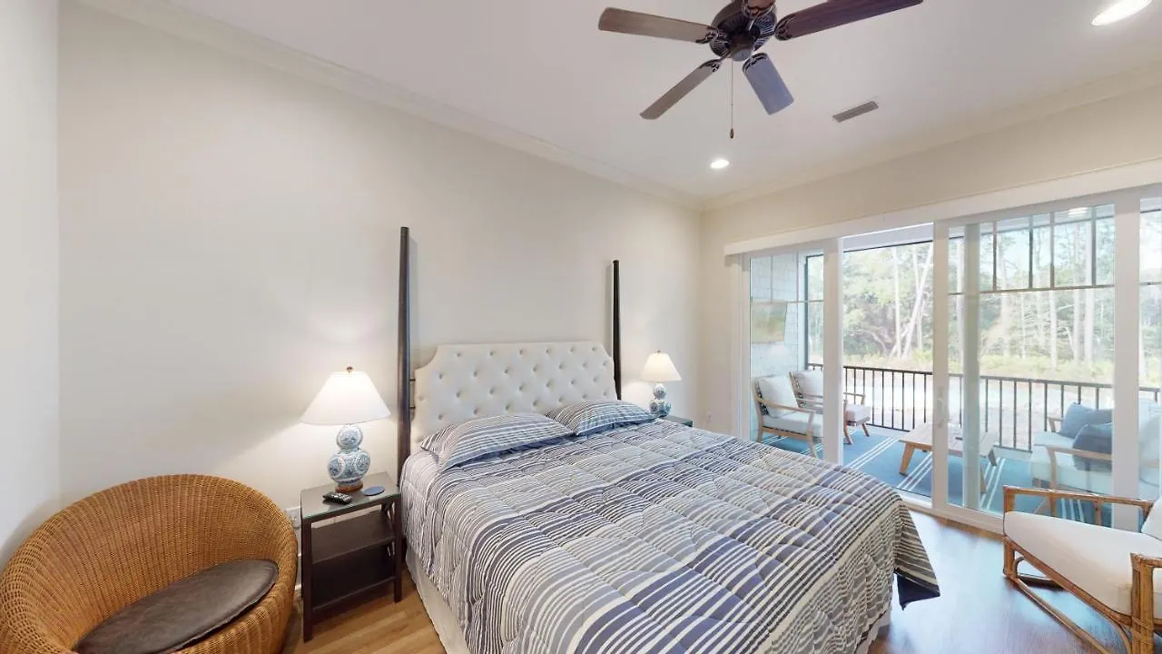 The Moorings Poolside Townhouse * Jekyll Island