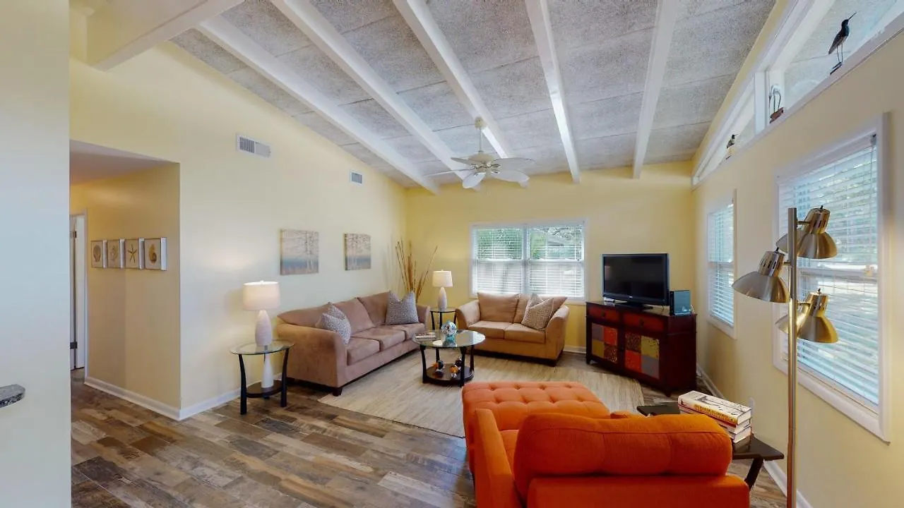 Holiday home Mellow Yellow Jekyll Island