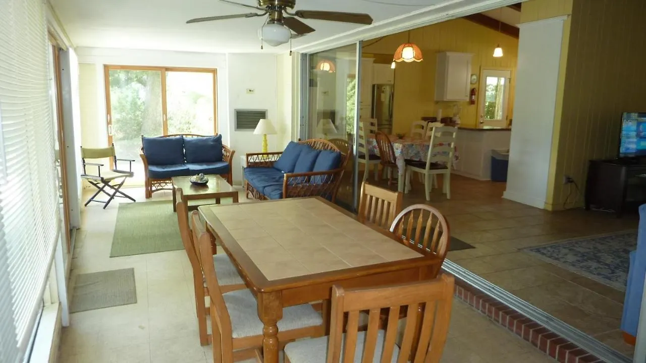 By The Sea - Unit A Duplex *