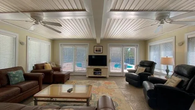 Turtle Dunes Holiday home *