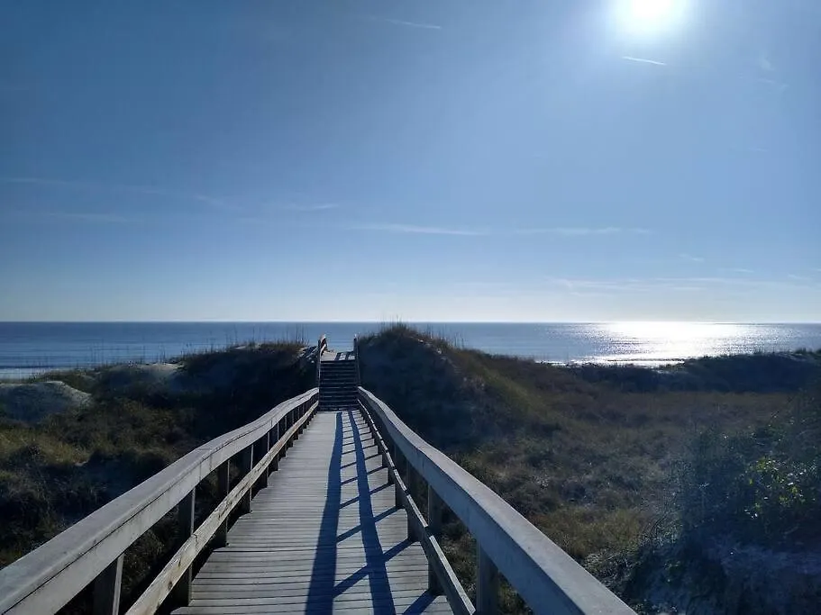 Holiday home House/ Kellys On The Coast /king Bed Jekyll Island