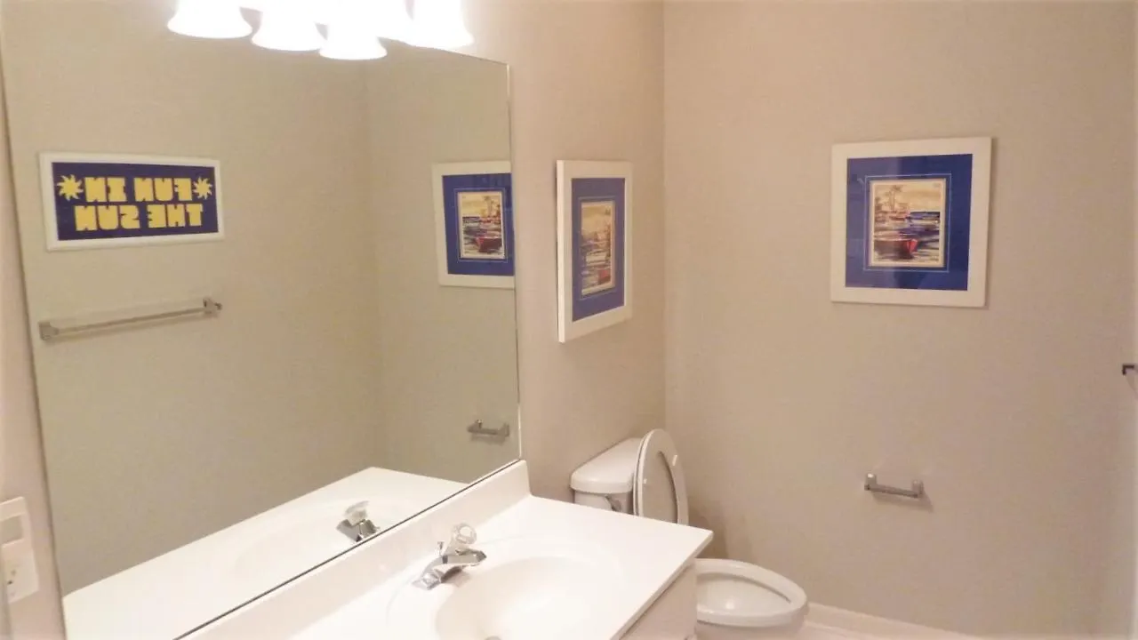 Guiding Light Unit C - Groundfloor Apts Apartment *