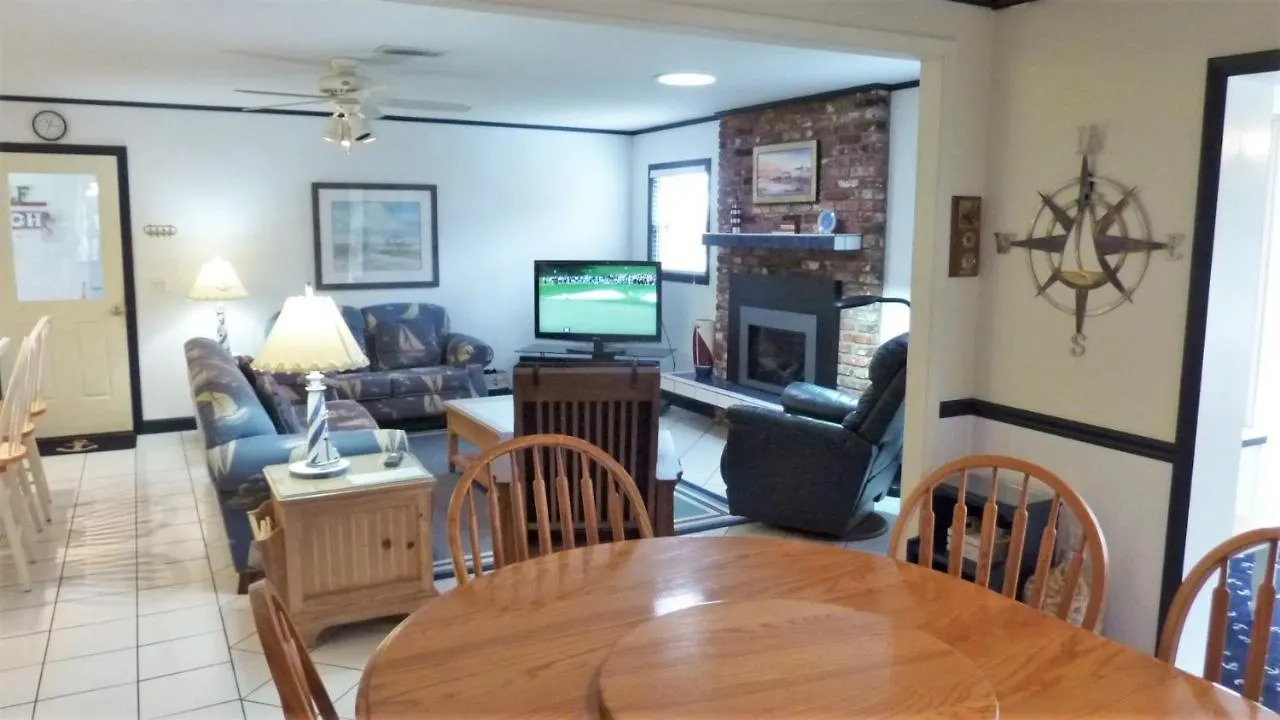 Holiday home Sherry's Cove *