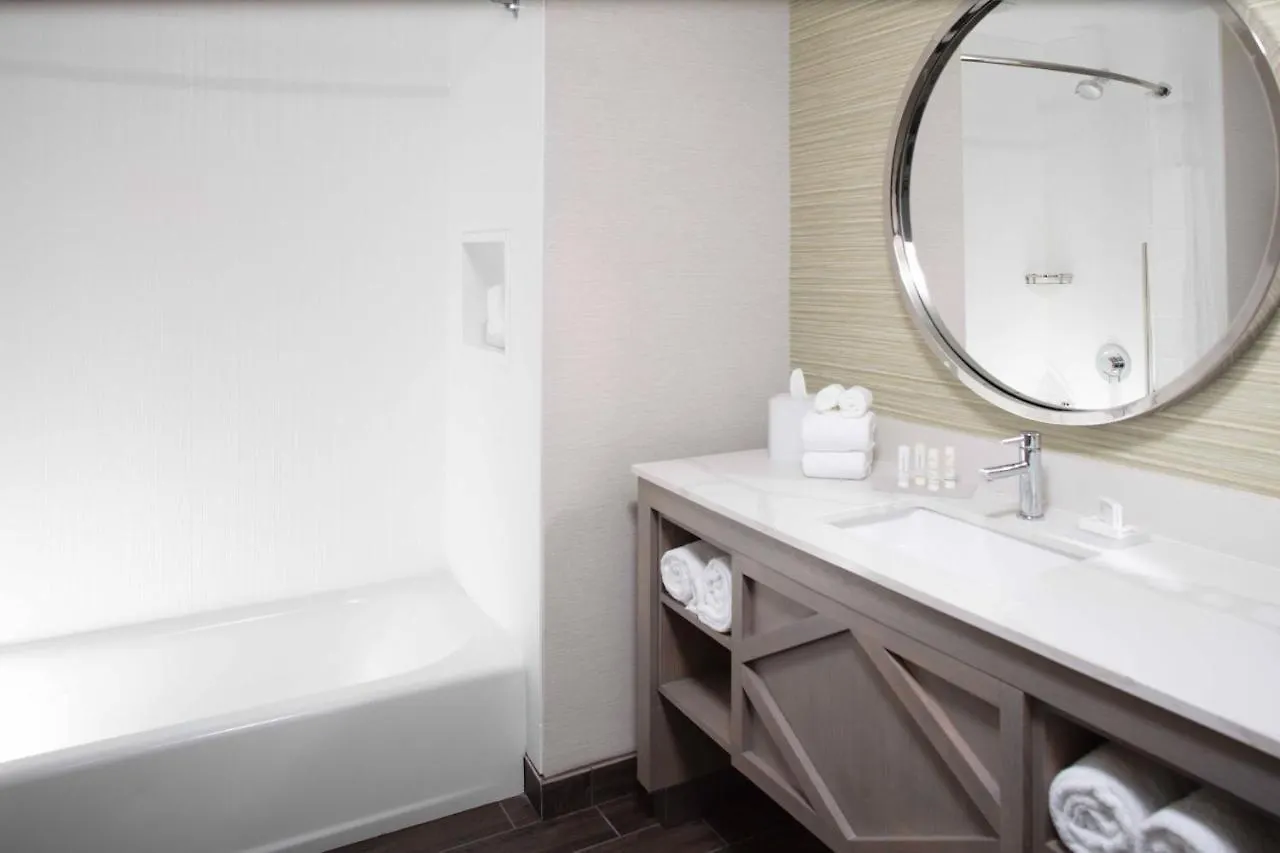 Hotel Courtyard By Marriott