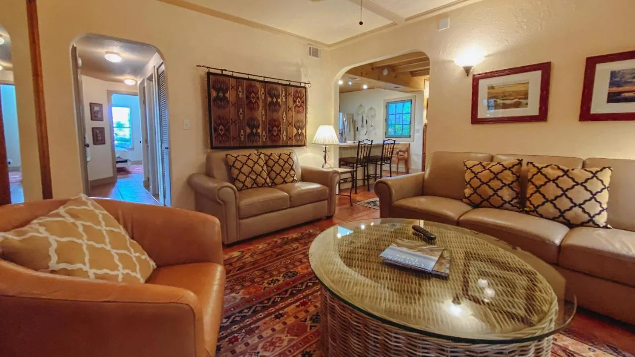 Holiday home Hacienda - 3-bedroom Home *