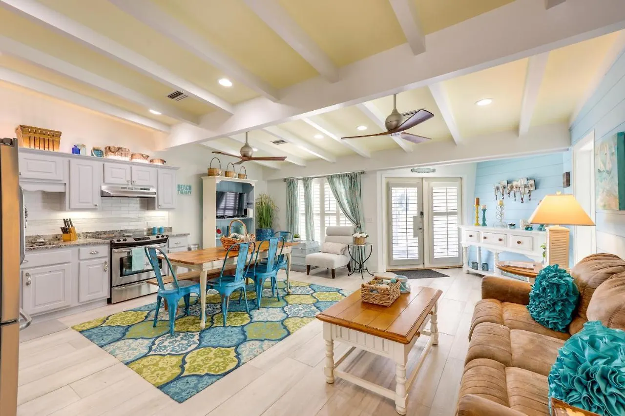 Pet-friendly Abode - Walk To Beach! Apartment Jekyll Island