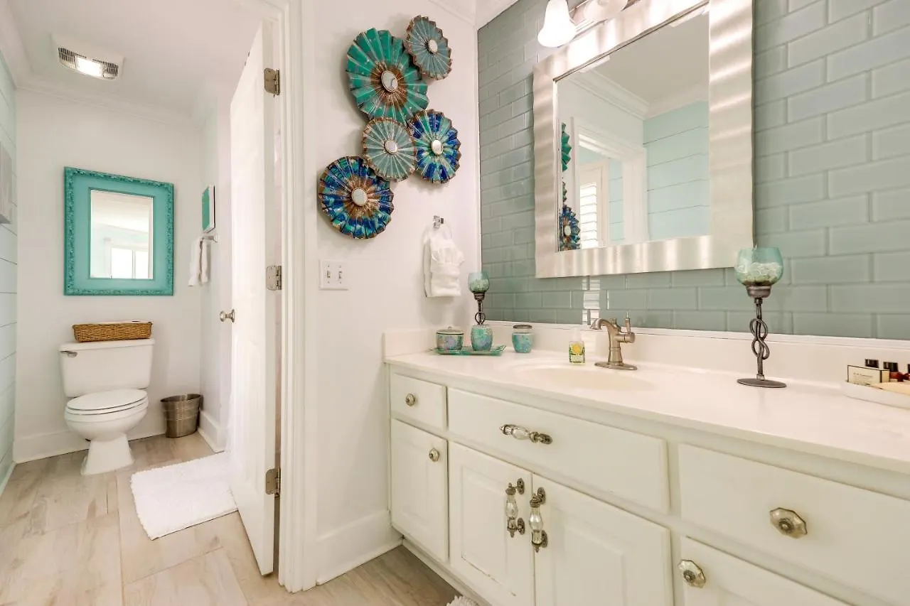 Apartment Pet-friendly Abode - Walk To Beach!