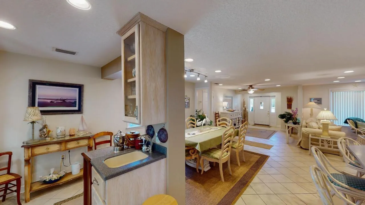 Newmans Beachview *