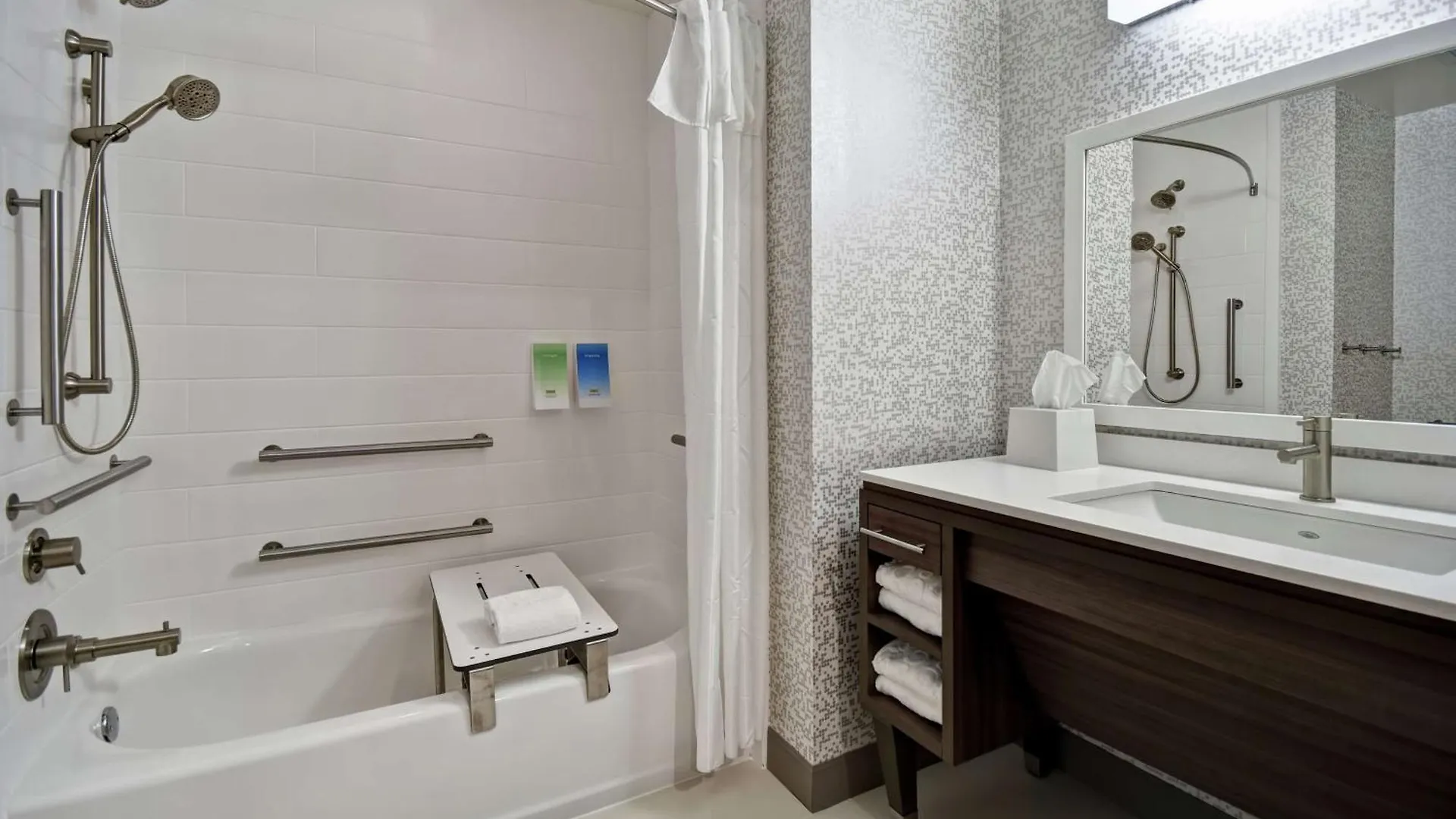 Home2 By Hilton Hotel 3*