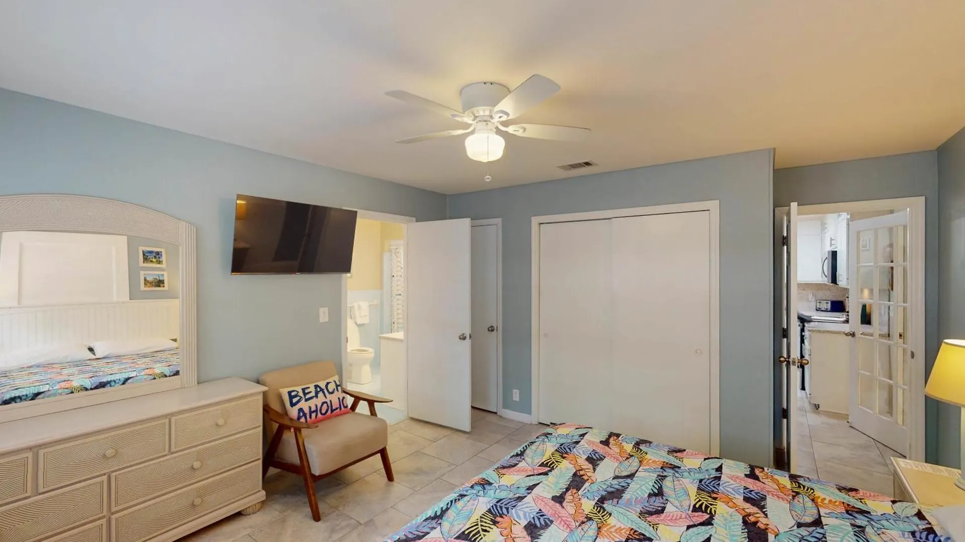Beachy Sisters B Duplex * Jekyll Island