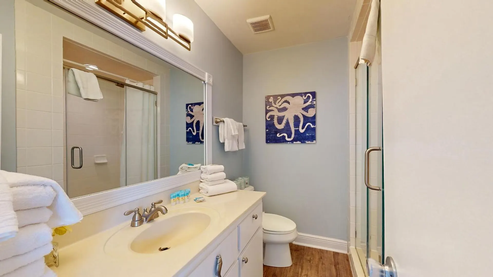 By The Sea Three Bedroom Apartment