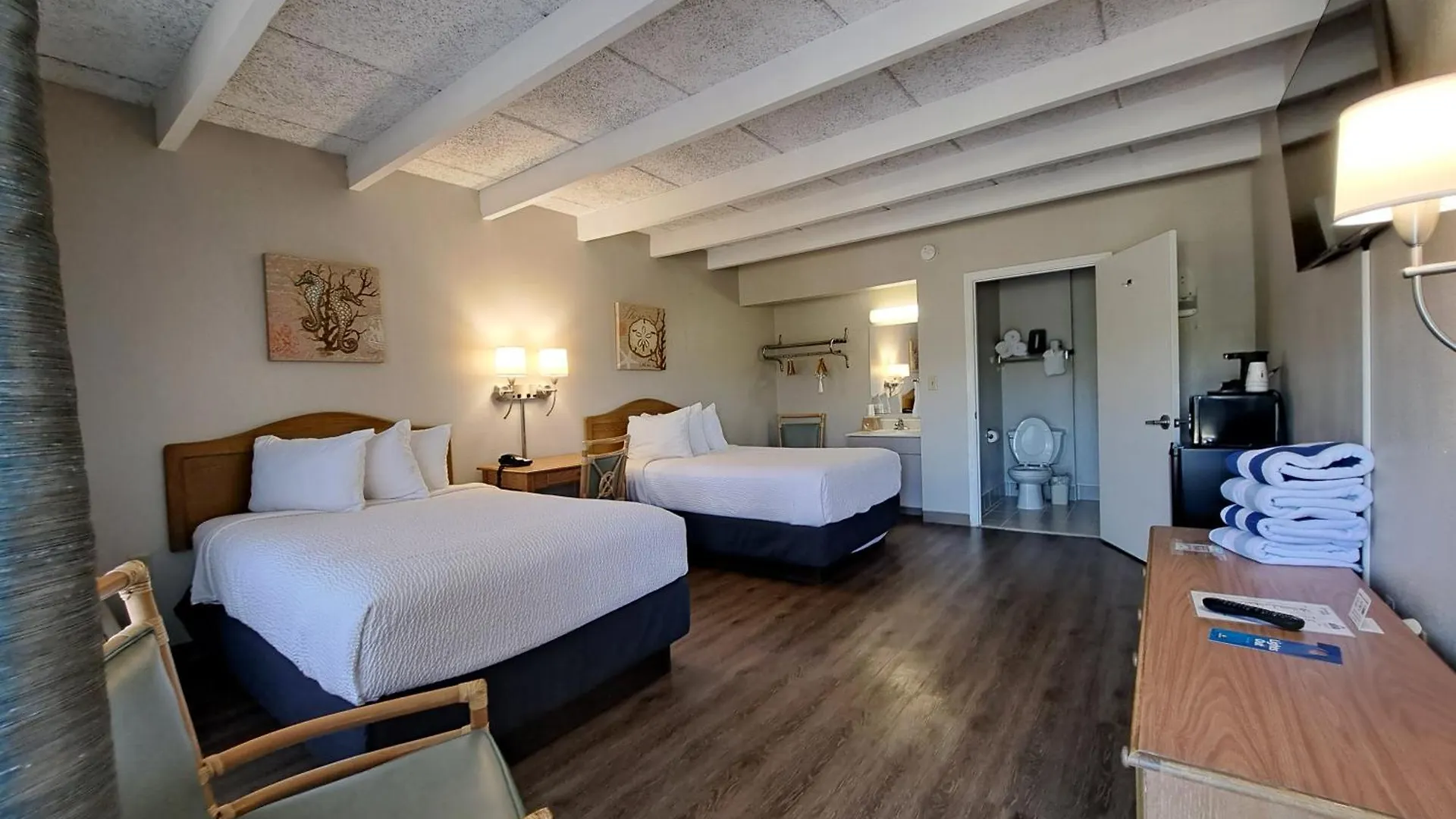 Days & By Wyndham Hotel 3*