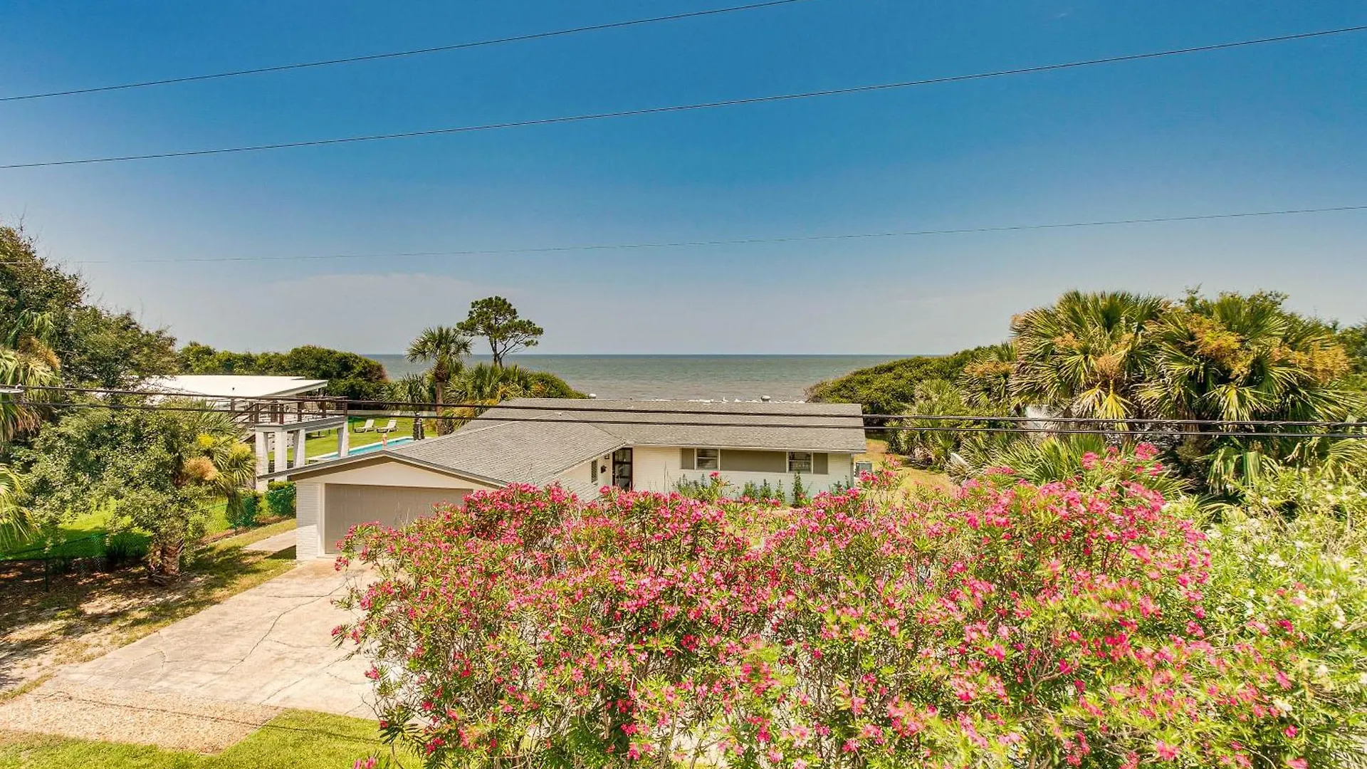 بيت للعطل Spacious Steps To The Ocean!