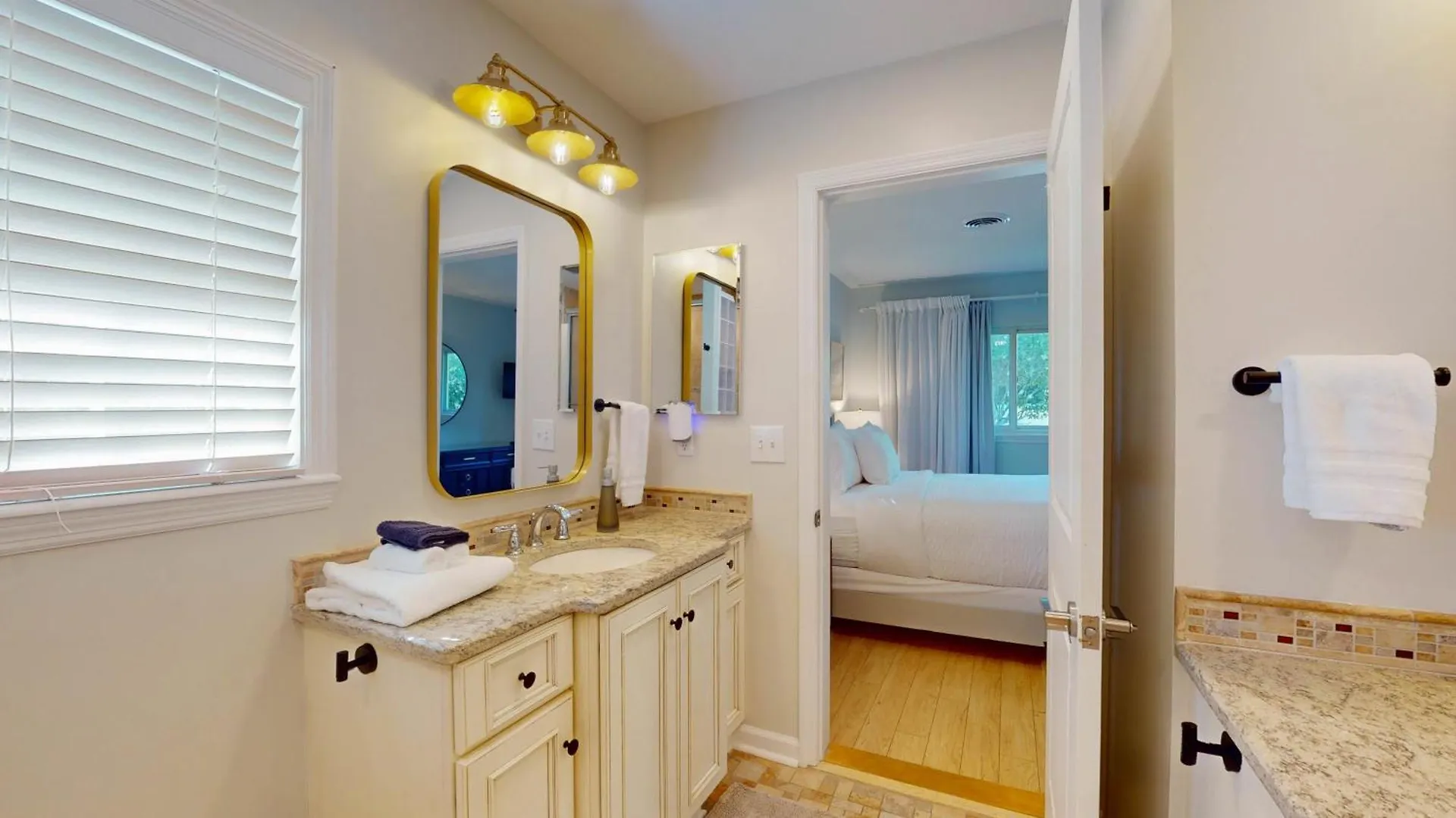 10 Tyler - 4-bedroom Home Holiday home Jekyll Island