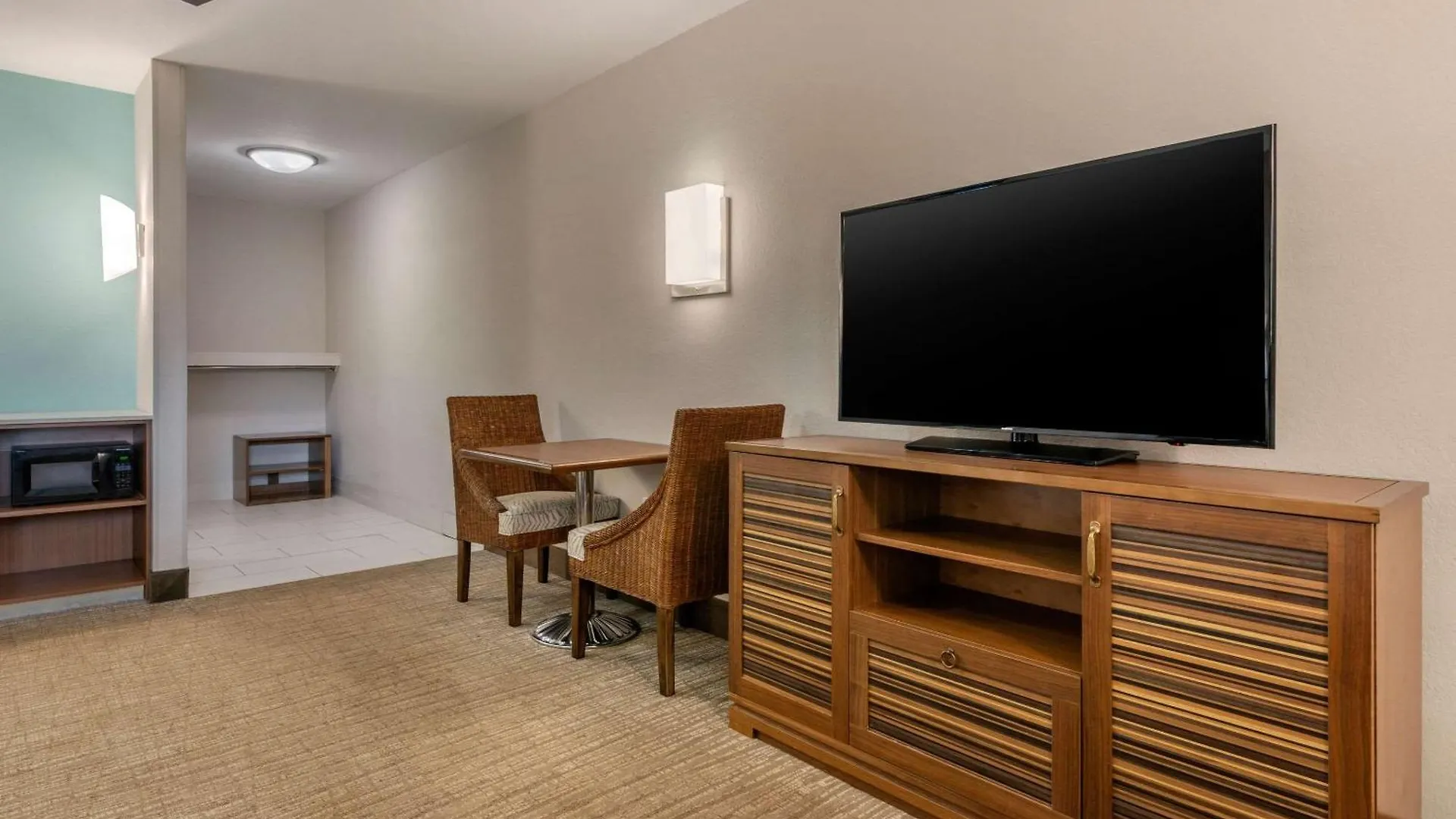 Seafarer & Suites, Ascend Collection 2*