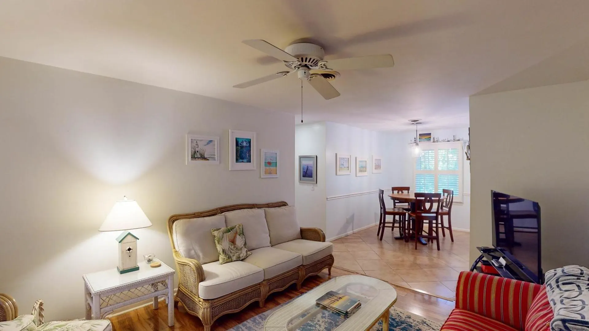 Beachbreak Apts Apartment *