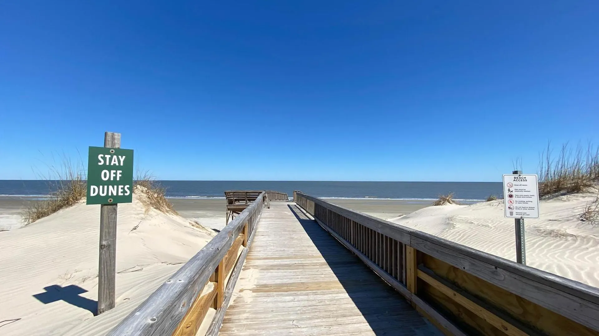 Briney Breeze Ocean Oaks Holiday home
