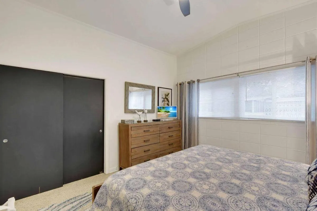 Sandpiper Hideaway *