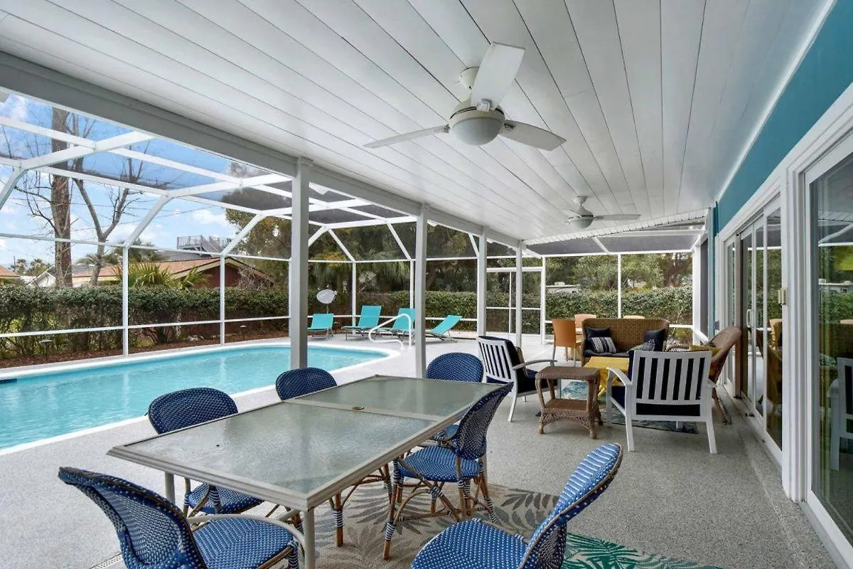 Holiday home Sandpiper Hideaway