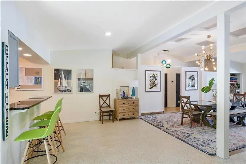 Sandpiper Hideaway Holiday home *