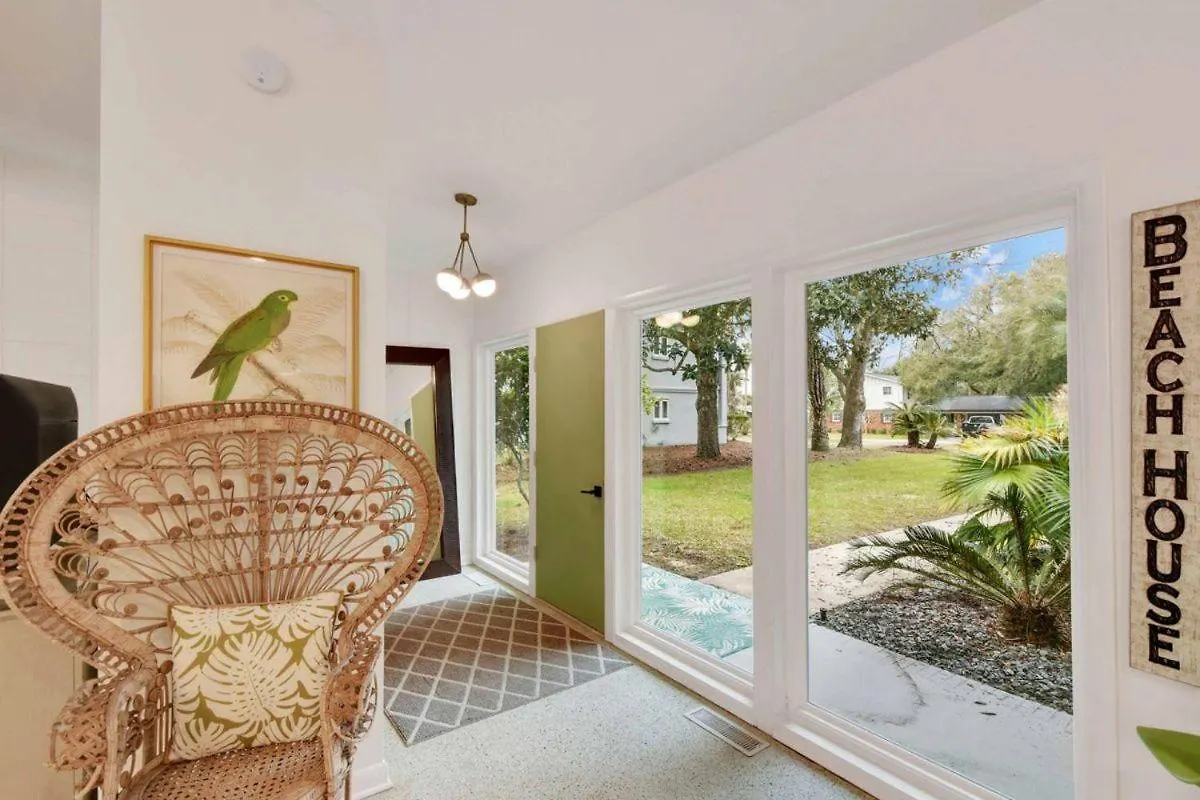 Sandpiper Hideaway *