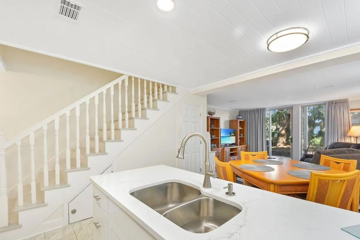 290 Holiday home *