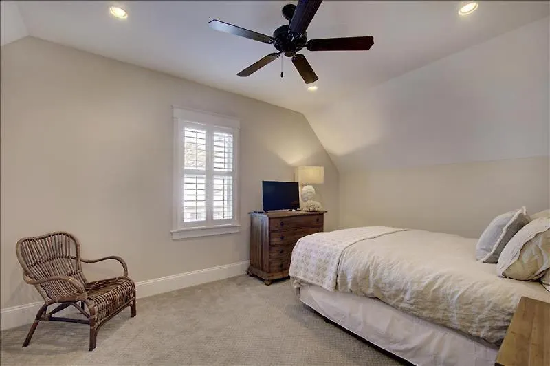 Ocean Oaks 23 בית נופש *