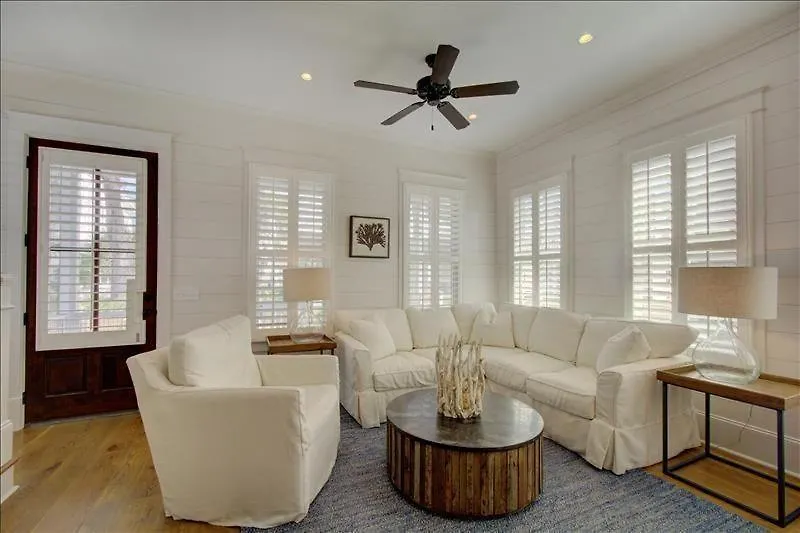 Ocean Oaks 23