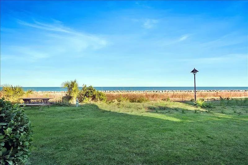 Holiday home 107 *