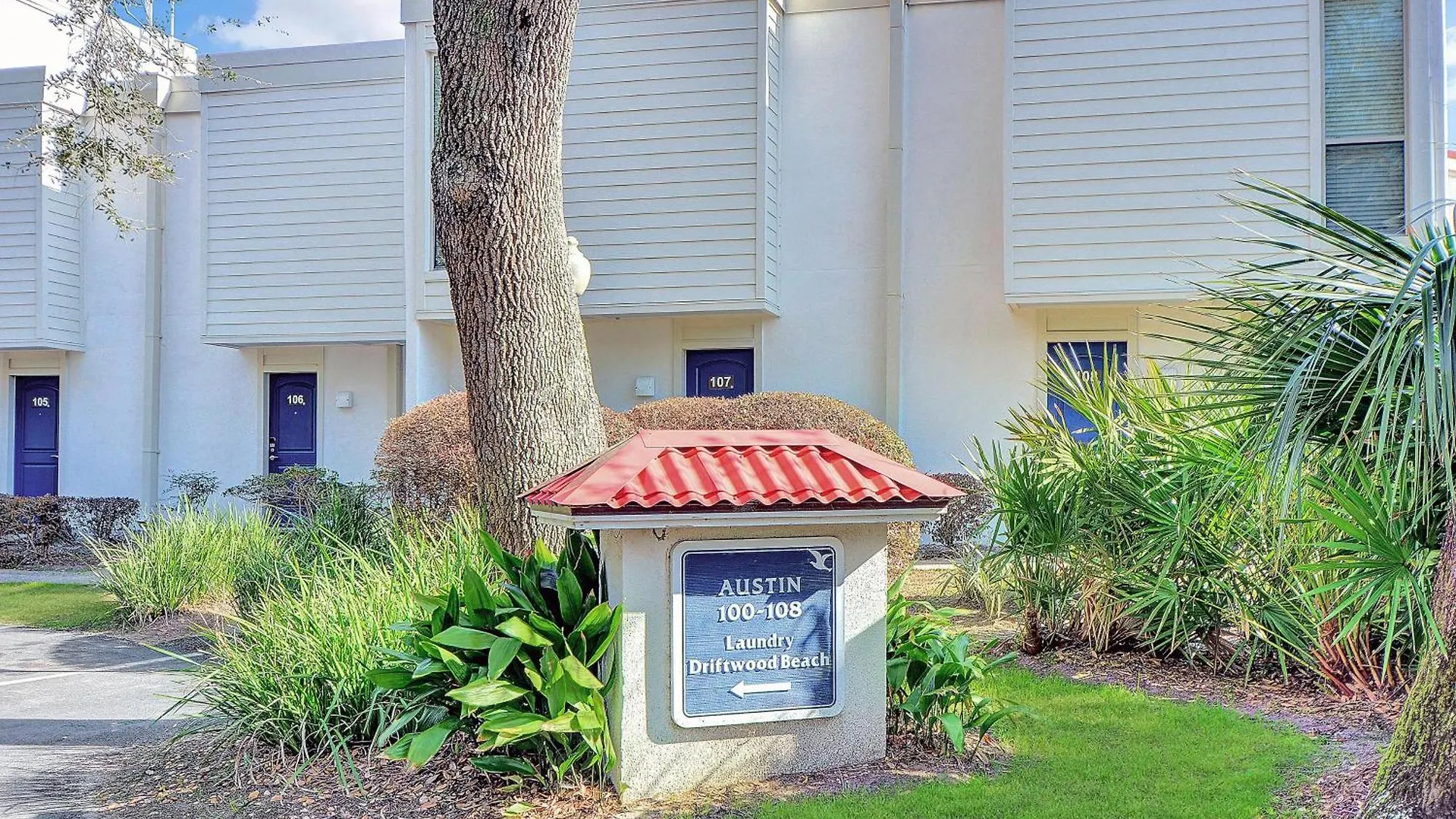107 Holiday home *
