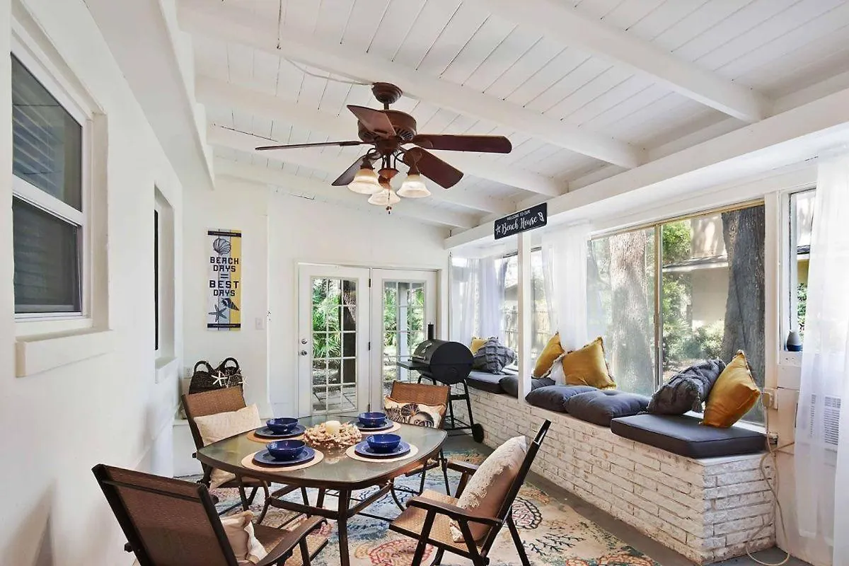 Brice Sea Shell Holiday home