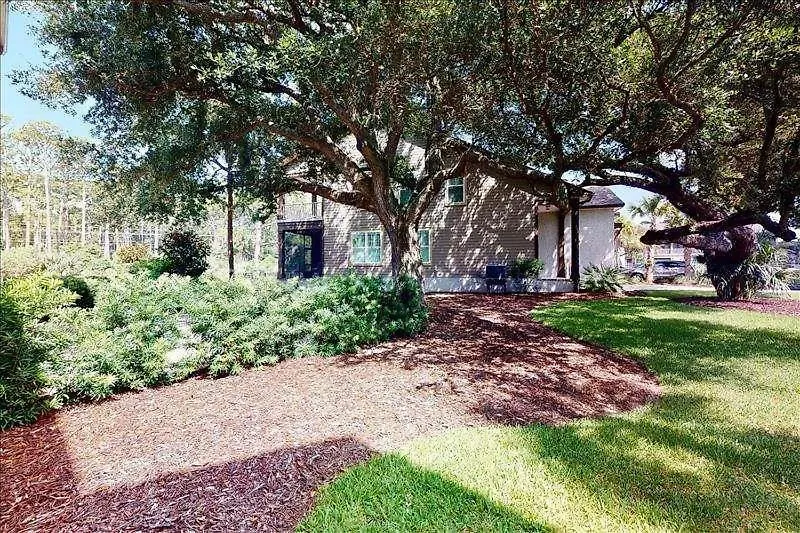 Garden 70 Jekyll Island