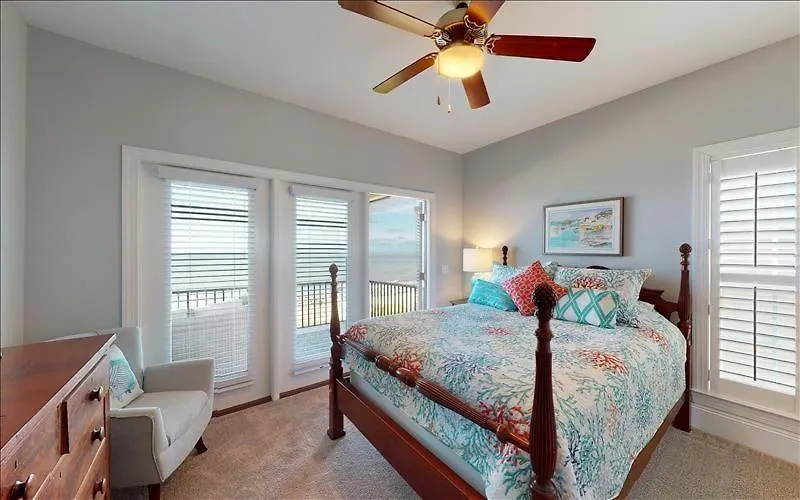 Holiday home Ocean 103 *