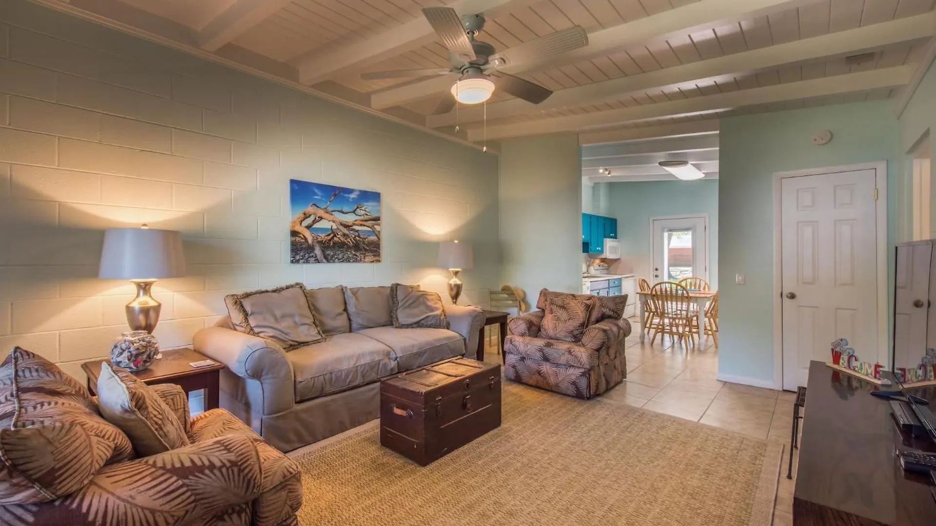 Sandy Toes A & B Whole Duplex Holiday home