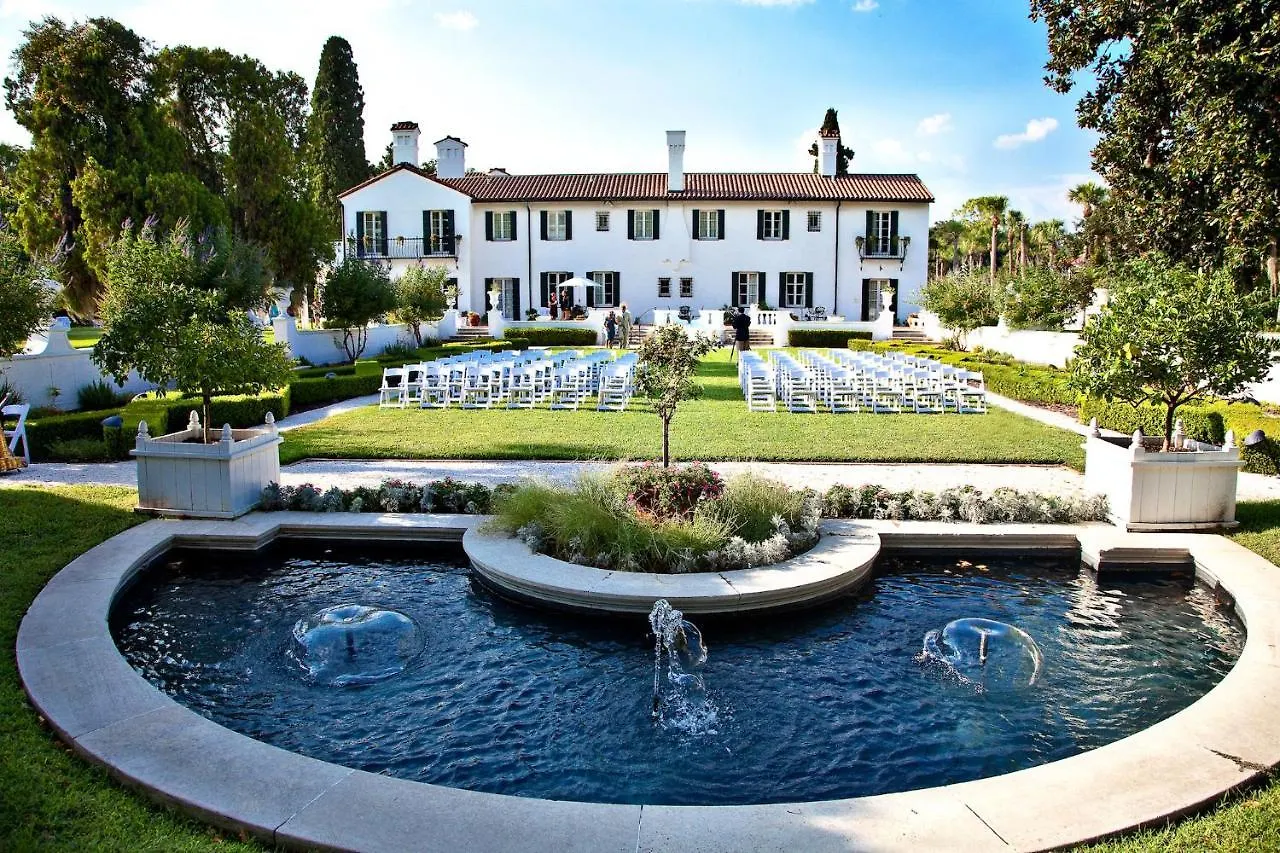 Club Resort