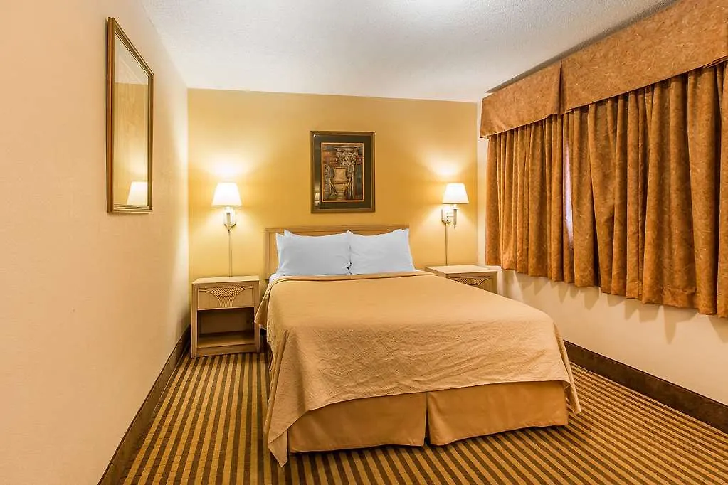 Seafarer & Suites, Ascend Collection 2*