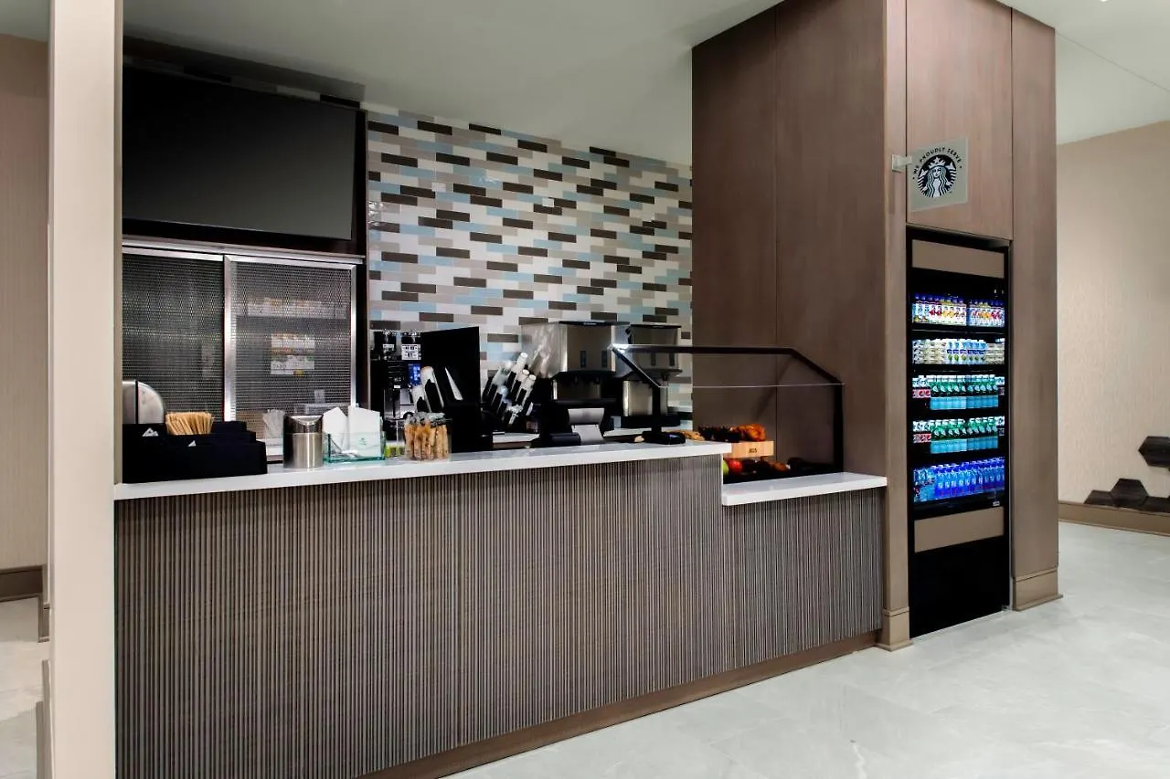 Hotel By Marriott