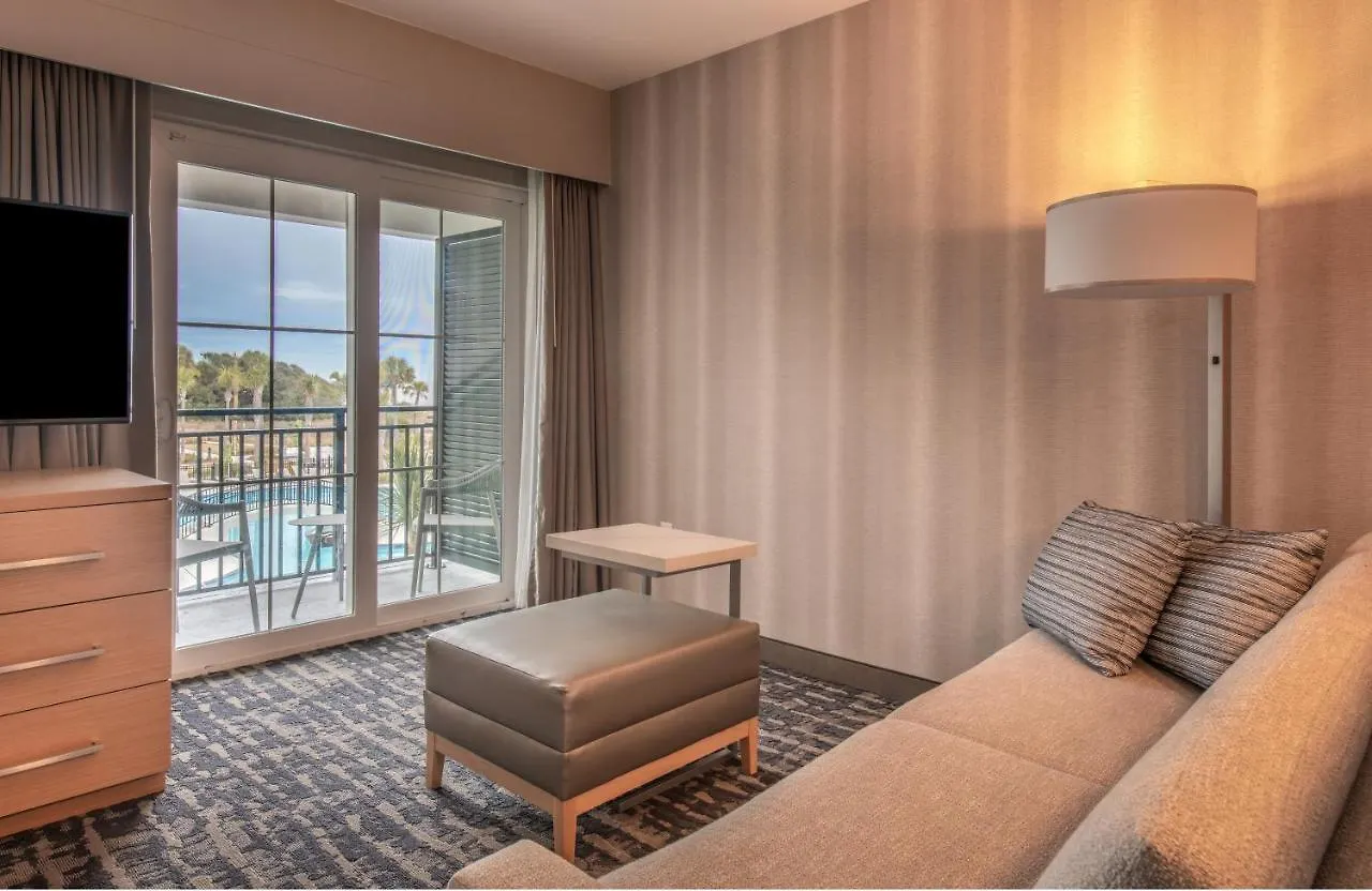 Hotel By Marriott