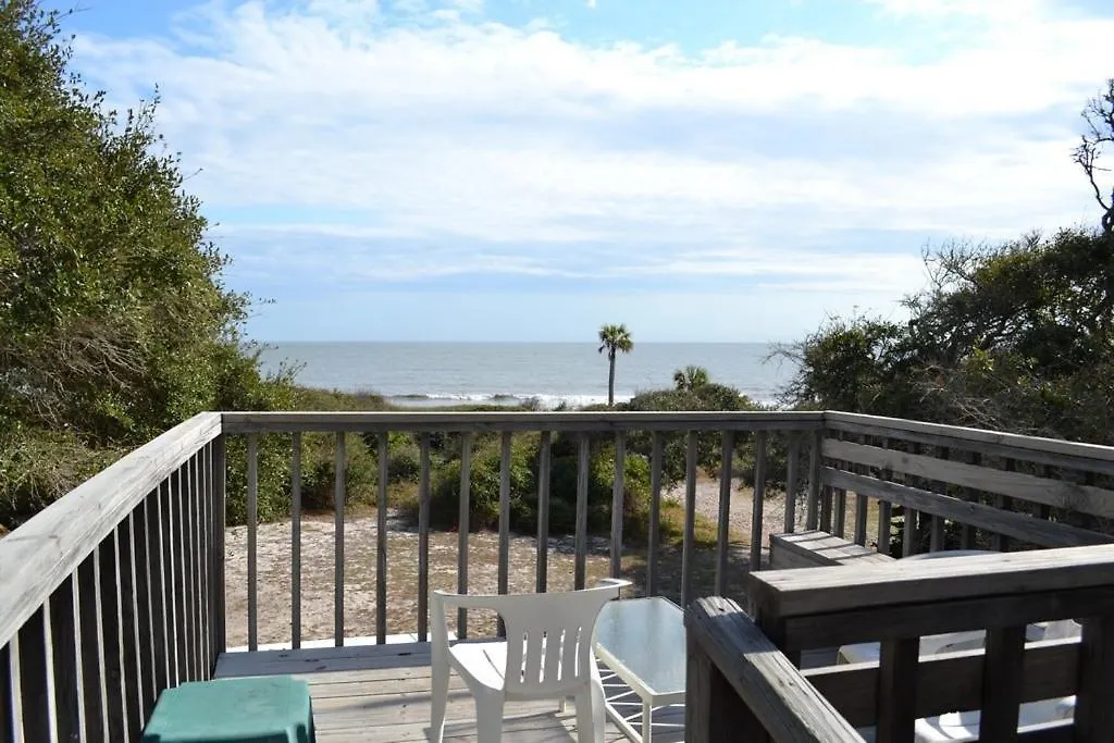 By The Sea - Unit A Duplex Apartment