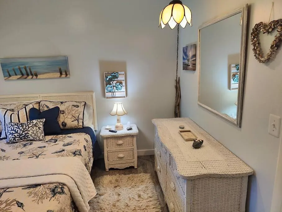House/ Kellys On The Coast /king Bed Hébergement de vacances