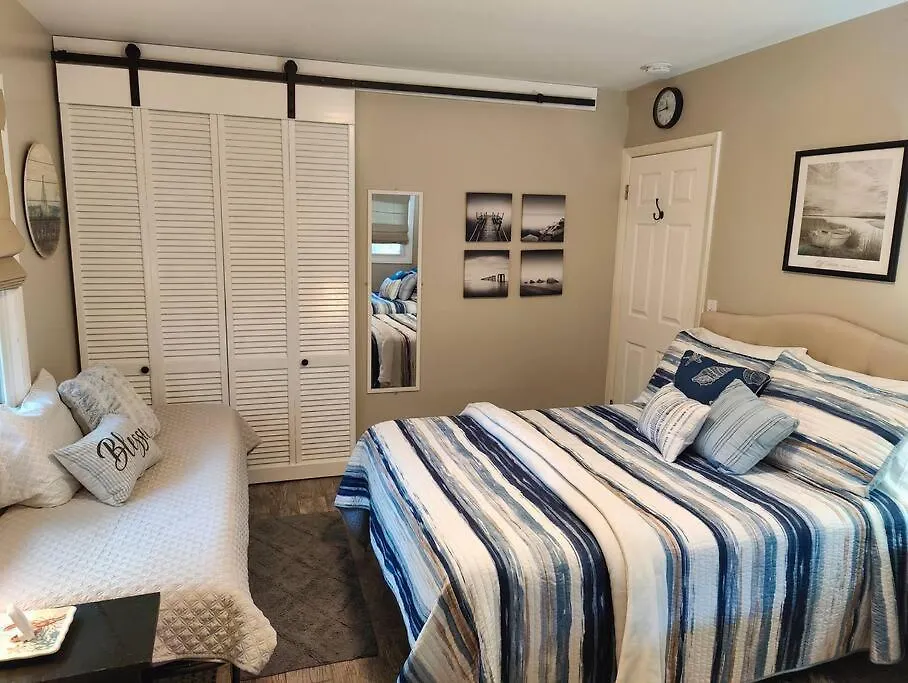 House/ Kellys On The Coast /king Bed Hébergement de vacances