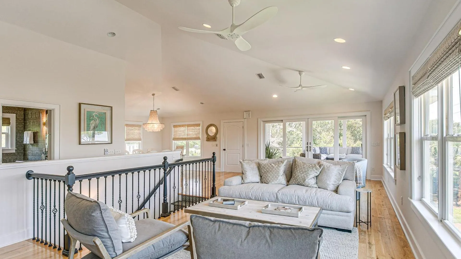 Spacious Steps To The Ocean! *